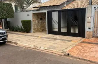 Casa com 3 quartos à venda na Rua Trevo do Mato, 105, Carandá Bosque, Campo Grande