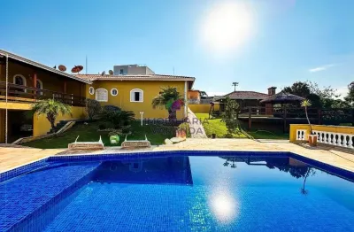 Linda casa à venda no condomínio capela do barreiro - itatiba/sp