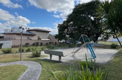 Terreno à venda de 300 metros quadrados no condomínio verdes vales
