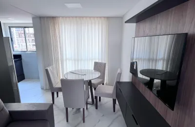 Alugo apartamento mobiliado no cabo branco à poucos passos do mar