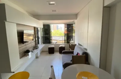 Alugo apartamento mobiliado na praia de cabo branco a 200 metros do mar