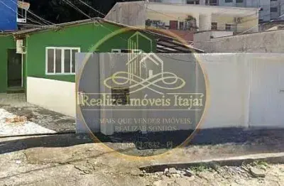Casa com 4 dormitórios sendo uma suíte à venda, 130m² por r$ 690.000,00 - fazenda- itajaí/sc