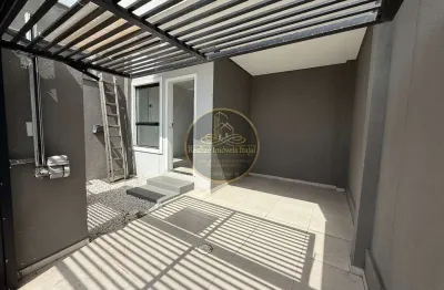Sobrado semi mobiliado, 02 suítes 75m², r$ 590.000,00  costa cavalcante itajaí/sc.