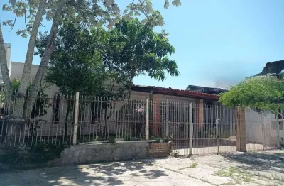 Casa com 3 quartos à venda no Indaiá, Caraguatatuba 