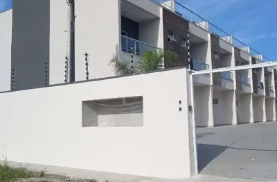 Sobrado triplex 'a venda 200 metros da praia do massaguaçú com 03 dormitórios, caraguatatuba/sp