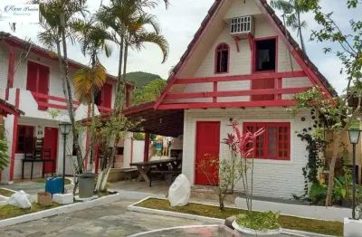 Casa comercial à venda no Jardim Casa Branca, Caraguatatuba 