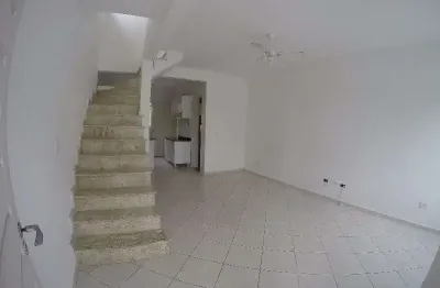 Casa em condomínio fechado com 2 quartos para alugar no Jardim Arua, Caraguatatuba 