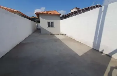 Casa com 2 quartos à venda no Balneário dos Golfinhos, Caraguatatuba , 54 m2 por R$ 335.000