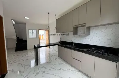 Casa com 2 quartos para alugar no Rio do Ouro, Caraguatatuba 