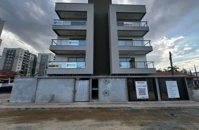 Oportunidade de investimento! apartamento no itacolomi - balneário piçarras - sc | suíte + 1 dormitório e 2 vagas de garagem! entrada facilitada!