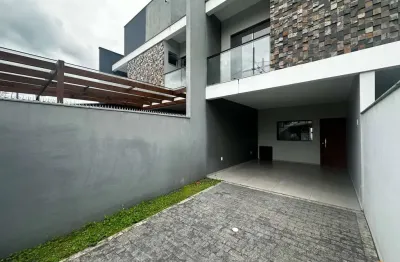 Sobrado geminado na região sul | 3 quartos sendo uma suíte | próximo ao condor supermercado | 02 vagas de garagem | analisa permuta!