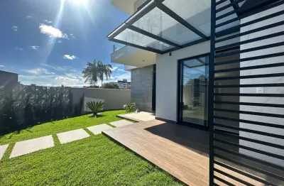 Sobrado geminado novo em localização tranquila e segura | 3 quartos | churrasqueira | 2 vagas | ótimo padrão de qualidade - agende sua visita!