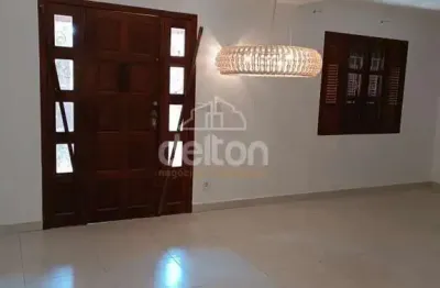 Casa para venda em governador valadares / mg no bairro ilha dos araújos