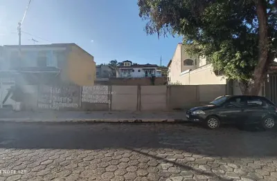 Lote para venda em governador valadares / mg no bairro centro