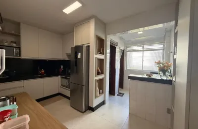 ´3 quartos, mais dependência, suíte, scada,cozinhaseparada, vaga livre