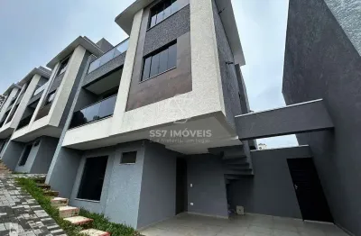 Triplex com 3 quartos + terraço em condomínio fechado no guabirotuba!