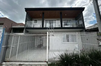 Sobrado de 3 quartos com acabamentos de alto padrão no bairro ganchinho!!!