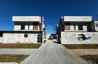 Excelente sobrado de alto padrão, com 3 quartos no cajuru!