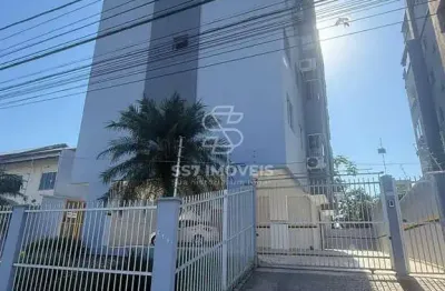 Amplo apartamento com 2 quartos + sacada com churrasqueira no Costa e Silva