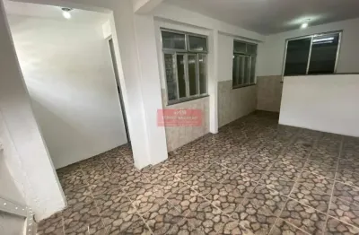 Casa com 2 quartos à venda na Rua Cahpin, Bangu, Rio de Janeiro