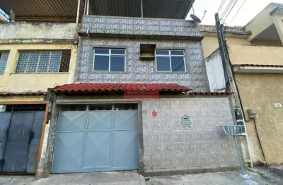 Casa com 3 quartos para alugar na Rua Gaio, 62, 62, Bangu, Rio de Janeiro
