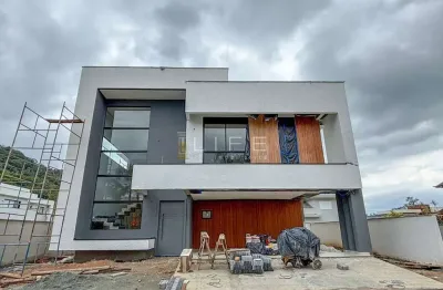 Casa em condomínio fechado com 4 quartos à venda em Pirabeiraba, Joinville 
