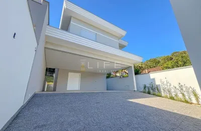 Casa com 4 quartos à venda no América, Joinville 