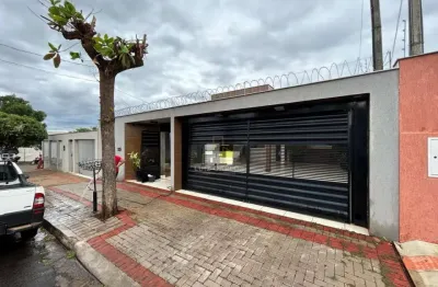 Casa com 3 quartos à venda no Jardim Pacaembu, Londrina 