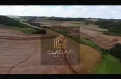 Chácara / sítio com 1 quarto à venda no Frei Timóteo, Jataizinho 