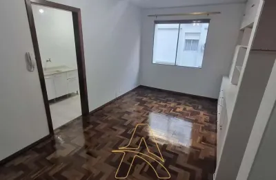 Apartamento com 1 quarto para alugar no Garcia, Blumenau 