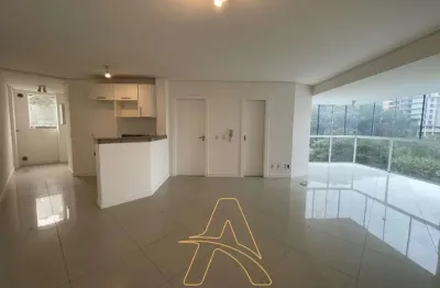 Apartamento com 03 suítes em condomínio completo próximo ao centro
