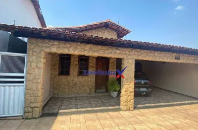 Casa à venda no bairro petrovale – espaço, conforto e área de lazer perfeita para sua família!