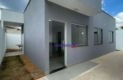 Casa com 2 quartos à venda na Rua das Quaresmeiras, Vila Verde, Betim