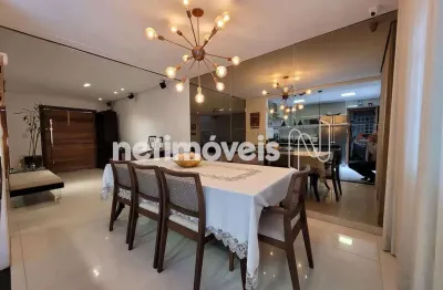Casa com 3 quartos à venda no Heliópolis, Belo Horizonte 