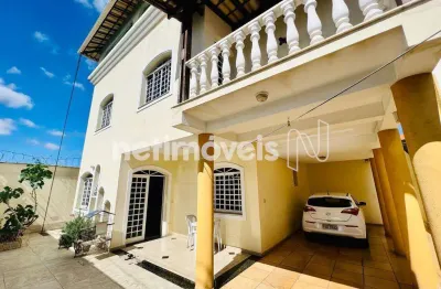 Casa com 5 quartos à venda na Rua Astolfo Bueno, Céu Azul, Belo Horizonte