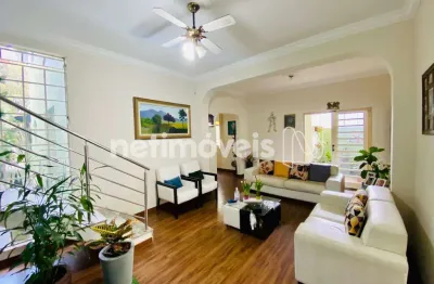 Casa com 6 quartos à venda na Rua Vassouras, Bom Jesus, Belo Horizonte
