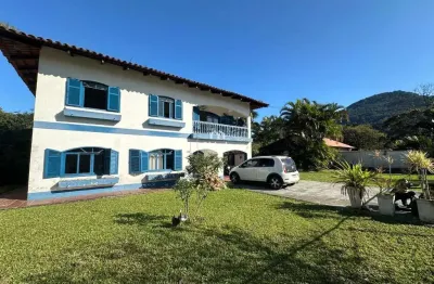 Casa com 3 quartos à venda na rua germano marquardt, 146, vila lalau, jaraguá do sul por r$ 1.300.000