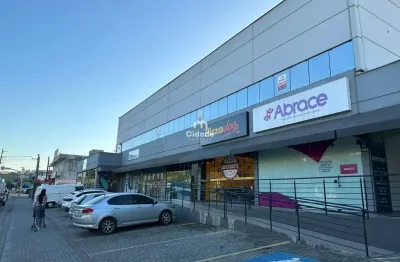 Sala comercial para alugar na joaquim francisco de paula, 640, chico de paulo, jaraguá do sul por r$ 2.200