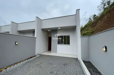Casa com 2 quartos para alugar no santo antônio, jaraguá do sul  por r$ 1.700