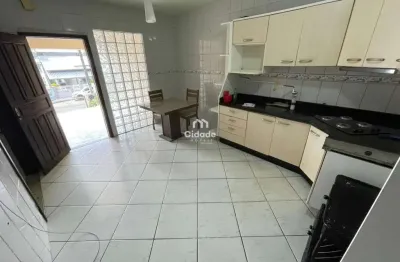 Kitnet / stúdio para alugar no ilha da figueira, jaraguá do sul  por r$ 1.600