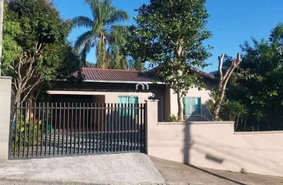 Casa com 2 quartos para alugar na barra do rio molha, jaraguá do sul  por r$ 2.100