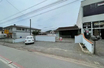 Casa com 3 quartos para alugar no vieiras, jaraguá do sul  por r$ 3.300