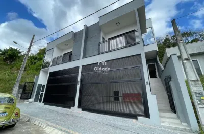 Casa com 3 quartos para alugar no ilha da figueira, jaraguá do sul  por r$ 4.780