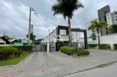 Apartamento com 2 quartos para alugar no Jaraguá 99, Jaraguá do Sul  por R$ 1.500