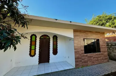 Casa para venda em garopaba, centro de garopaba, 3 dormitórios, 1 banheiro, 1 vaga