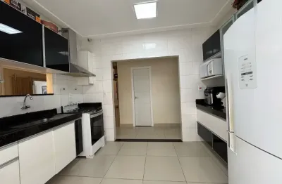 Vendo casa ampla no condomínio jardim espanha - 03 quartos - escritório - modulados - térrea - 02 vagas