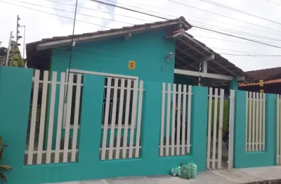 Vendo casa no residencial itapuã - 02 quartos - condomínio fechado - quintal amplo - churrasqueira