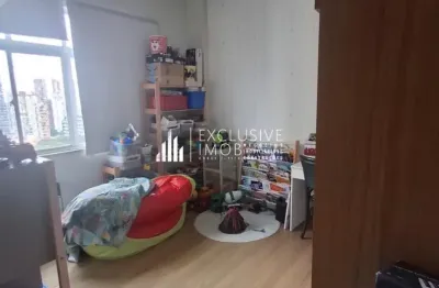 Oportunidade apartamento reformado - com excelente localização - 02 quartos - andar alto - modulados - piso vinílico