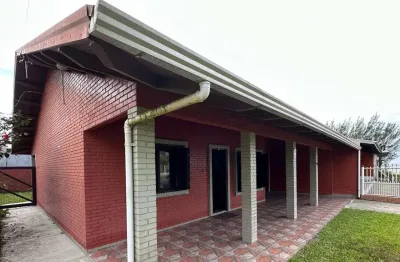 Casa à venda no bairro areias brancas - arroio do sal/rs
