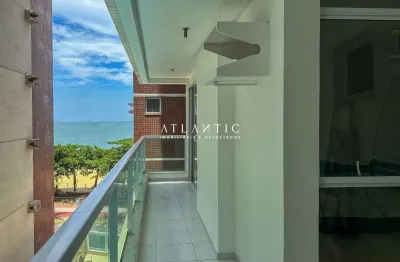 More a beira mar, em um amplo 2 quartos com suíte e 2 vagas